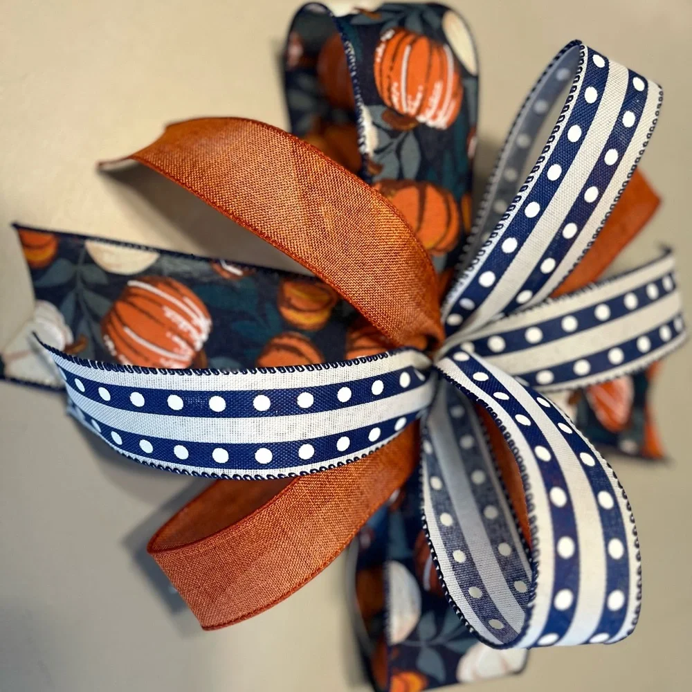 Fall lantern bow - Picture 3 of 6